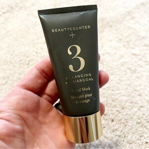 NEW Beautycounter Balancing Charcoal Mask
